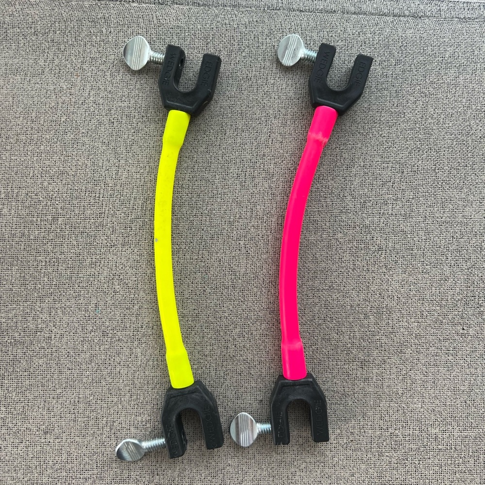 Kids ski training bungee